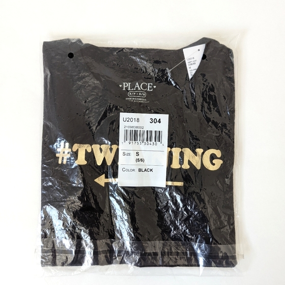3/$20 Girls Mommy & Me Black T-Shirt Foil "Twinning" Matching Set - Picture 5 of 6